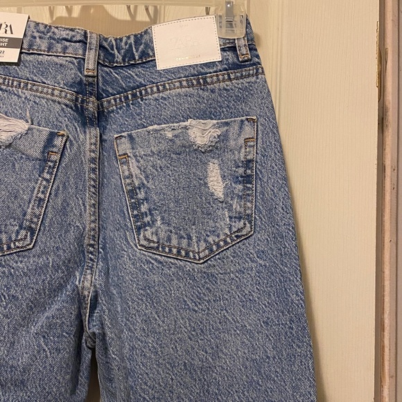 Zara High Rise Straight Leg Jeans - Picture 11 of 11
